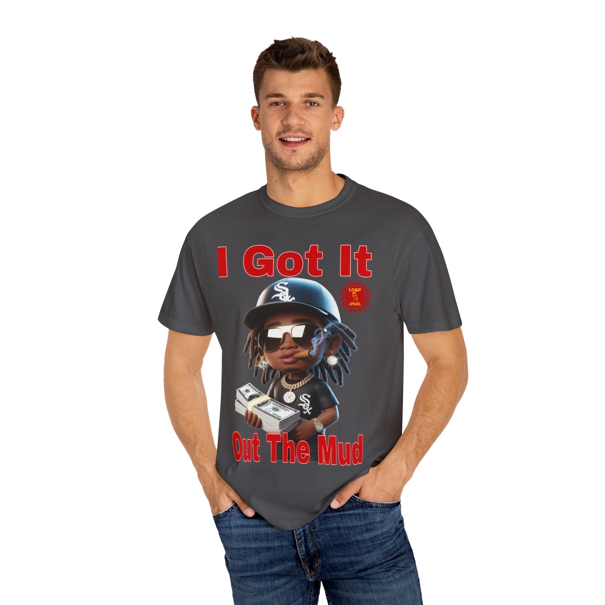 T-Shirt Out The Mud Hustler - Unisex Garment-Dyed