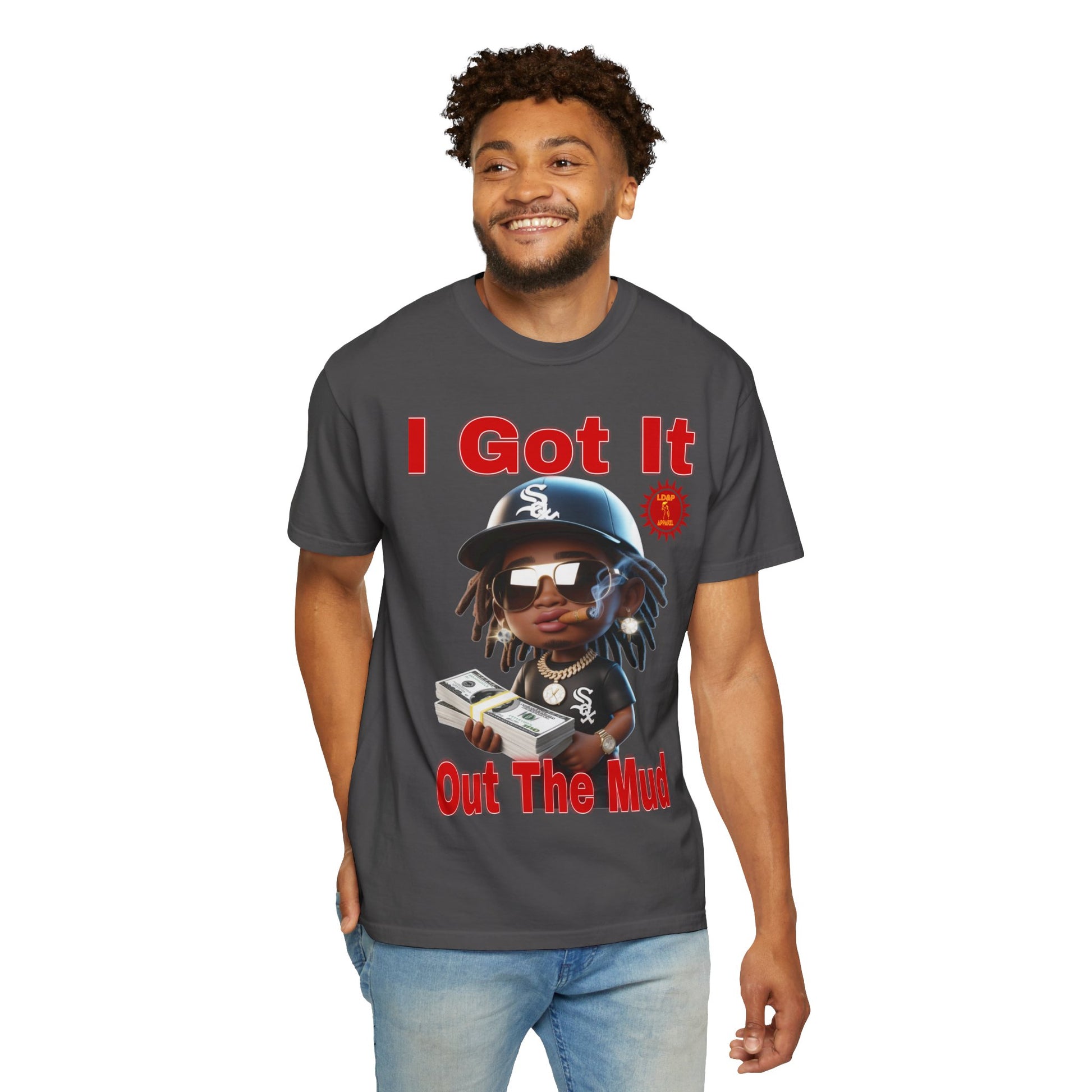 T-Shirt Out The Mud Hustler - Unisex Garment-Dyed