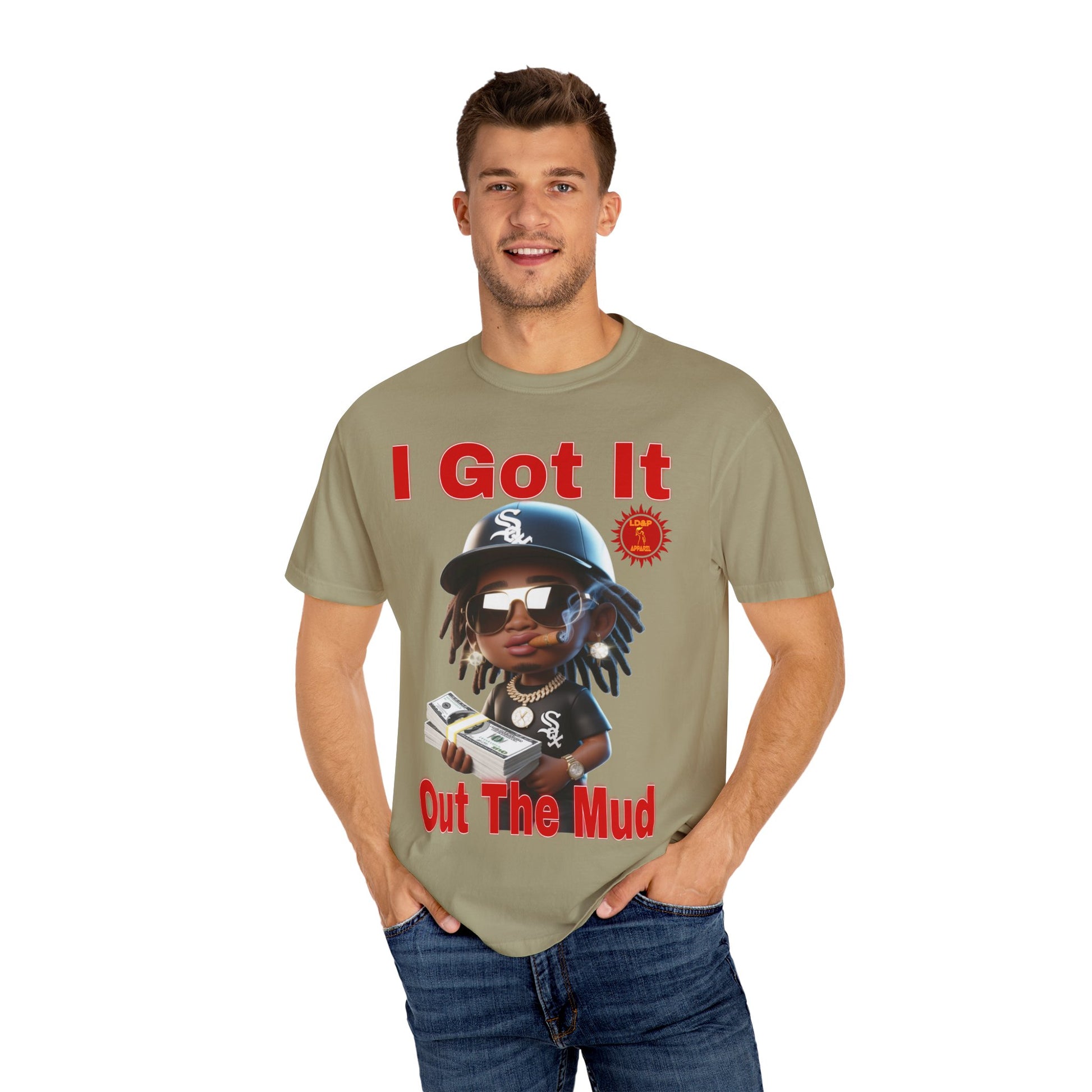 T-Shirt Out The Mud Hustler - Unisex Garment-Dyed