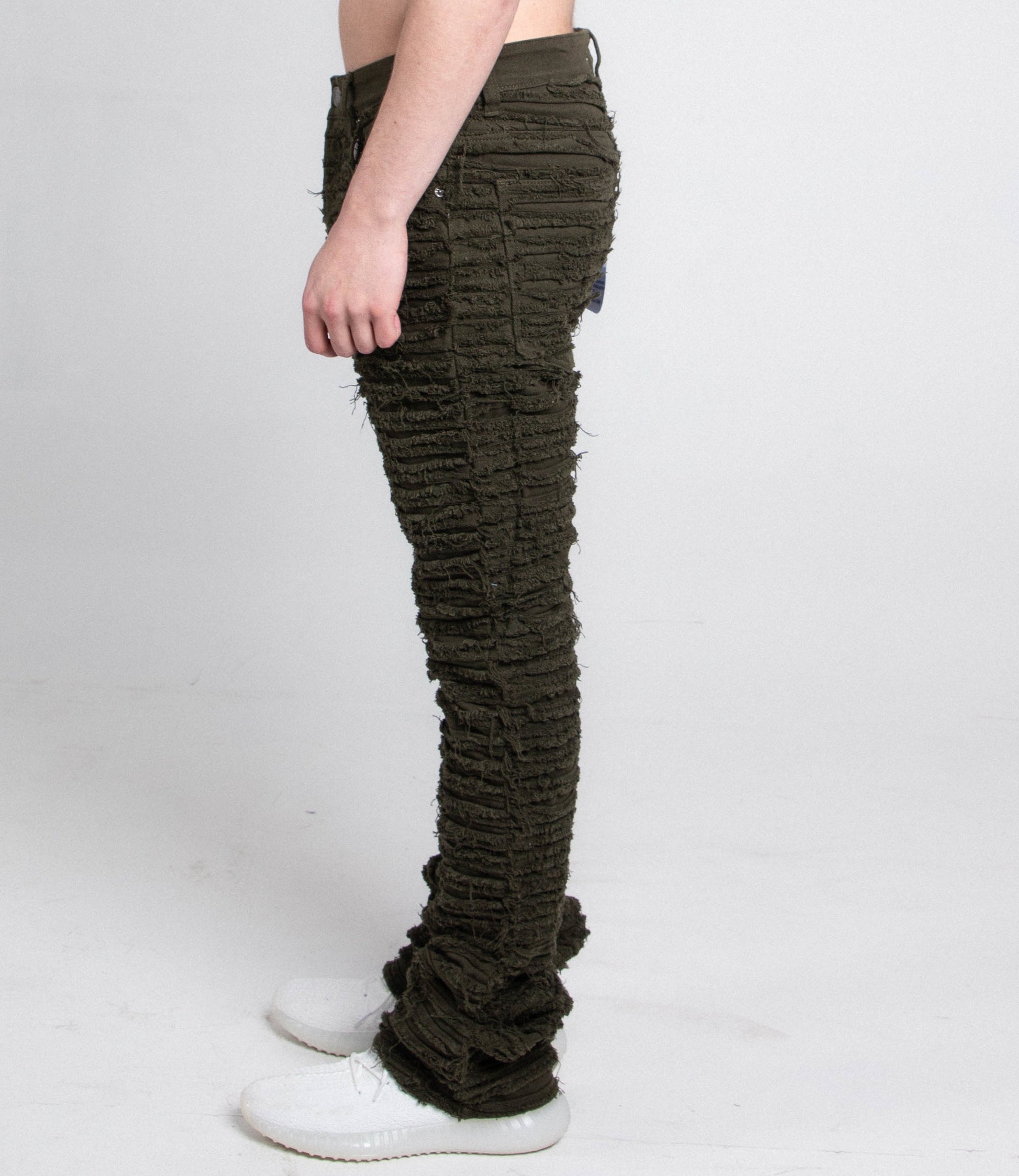 AJS693 EXTREME FRAYED STACKED JEANS