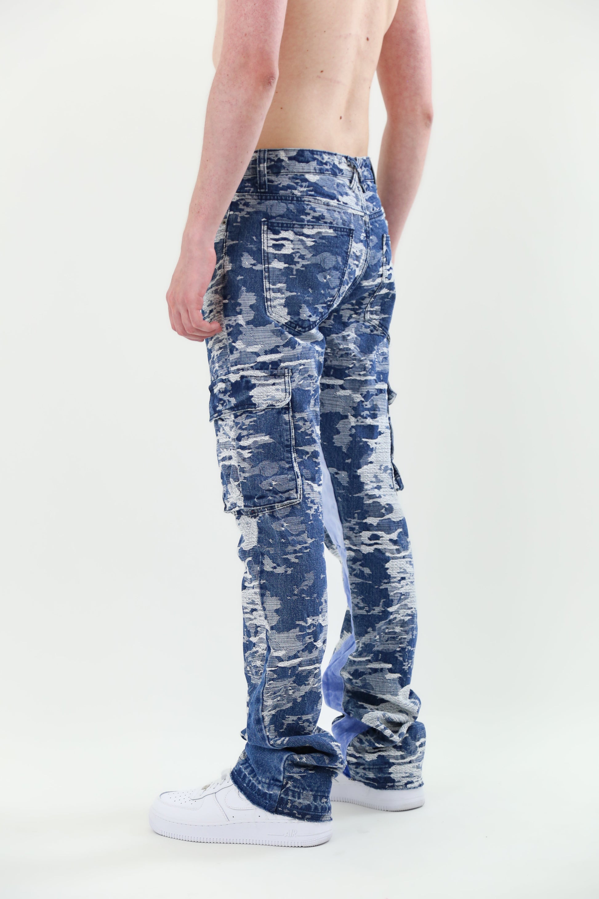 AJS695 BLUE CARGO JACQUARD STACKED JEANS